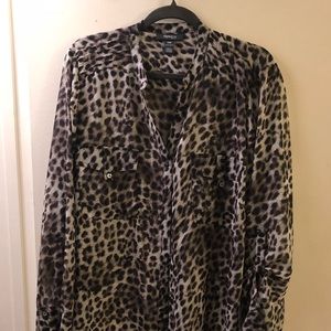 Style&co size 20 leopard button up blouse